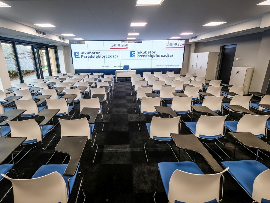 Inkubator Przedsiebiorczosci E-Sportu Hotel GEM Wroclaw sala konferencyjna A