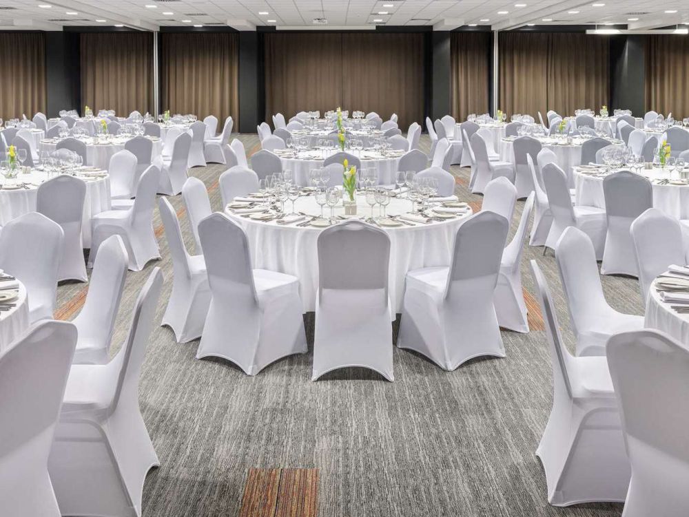 Największa sala konferencyjna w Krakowie Metropolo by Golden Tulip