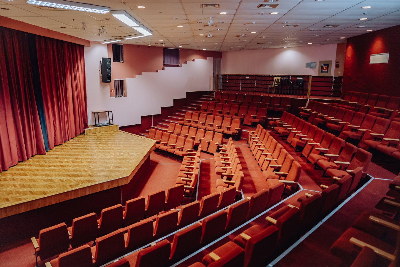 Norweska Dolina Szklarska Poręba sala konferencyjna Krus