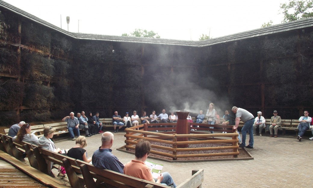 Eva Park Life and Spa Konstancin Jeziorna sesje relaksacyjne w tężni