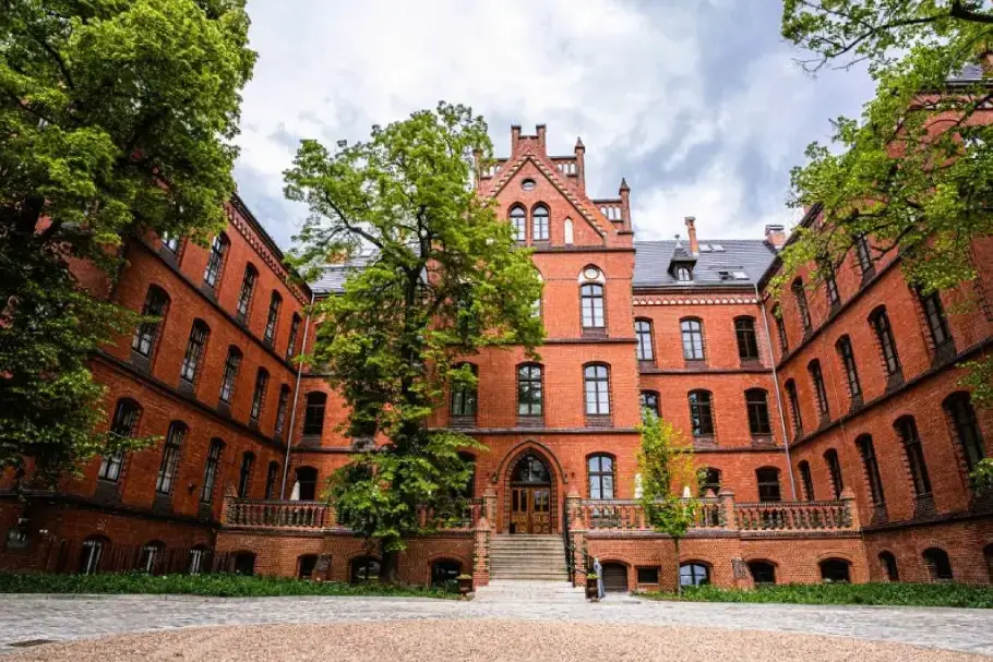 Arche Klasztor Wrocław