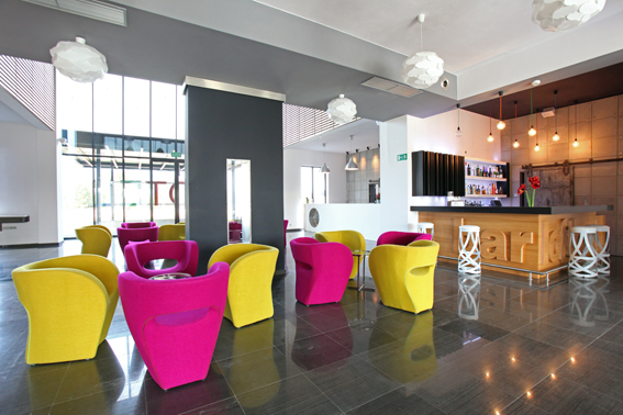 Artis Loft Hotel Radziejowice Parcel sale konferencyjne pod Warszawą na Mazowszu designerski hotel