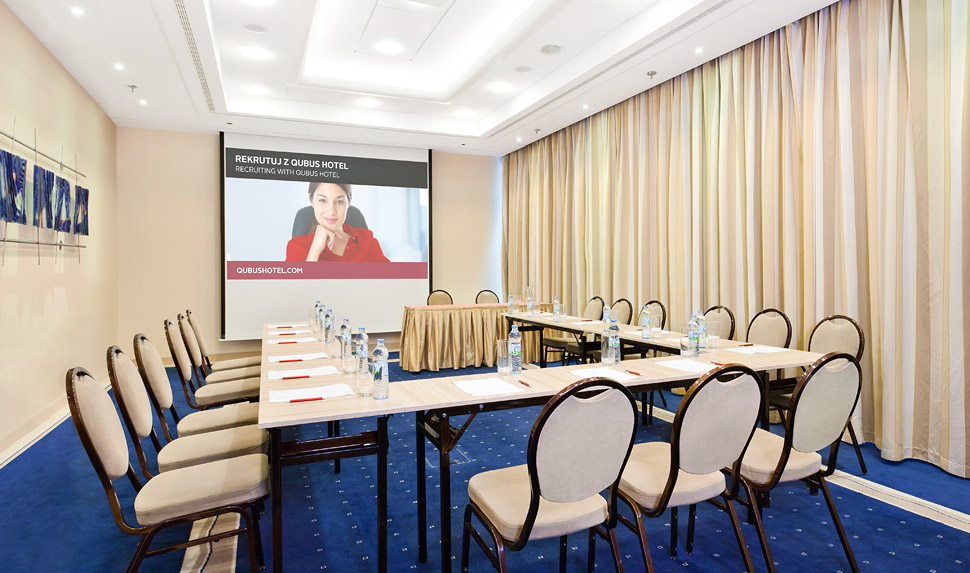 konferencje.pl ustawienie podkowa qubus hotel