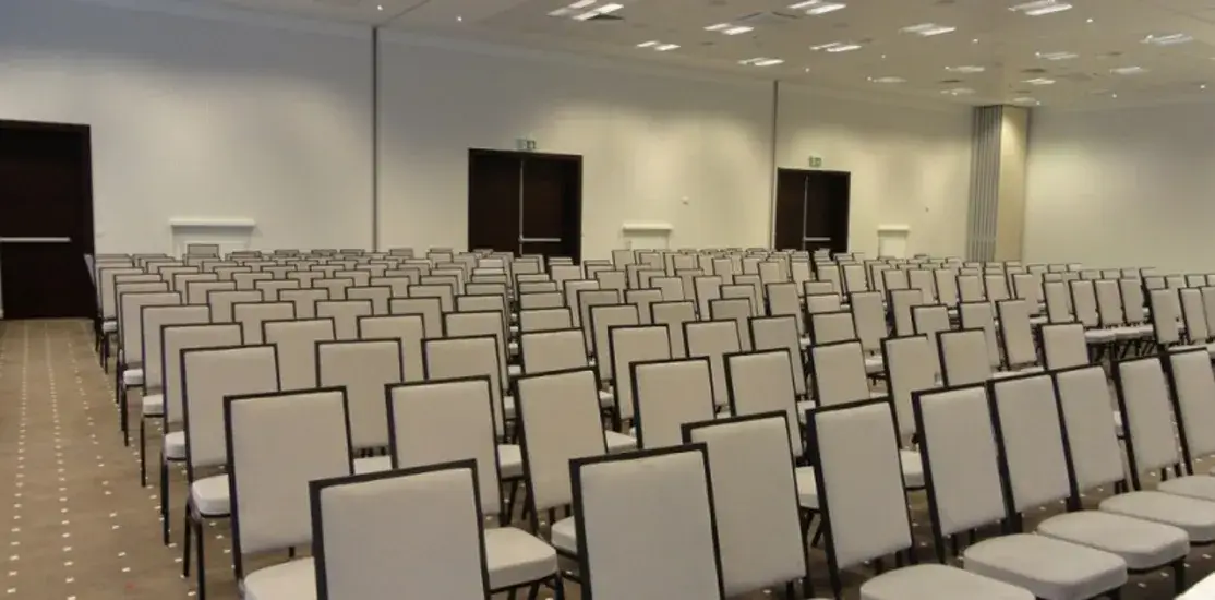 Sala konferencyjna w Copernicus Toruń Hotel przy Bulwarze Filadelfijskim 11